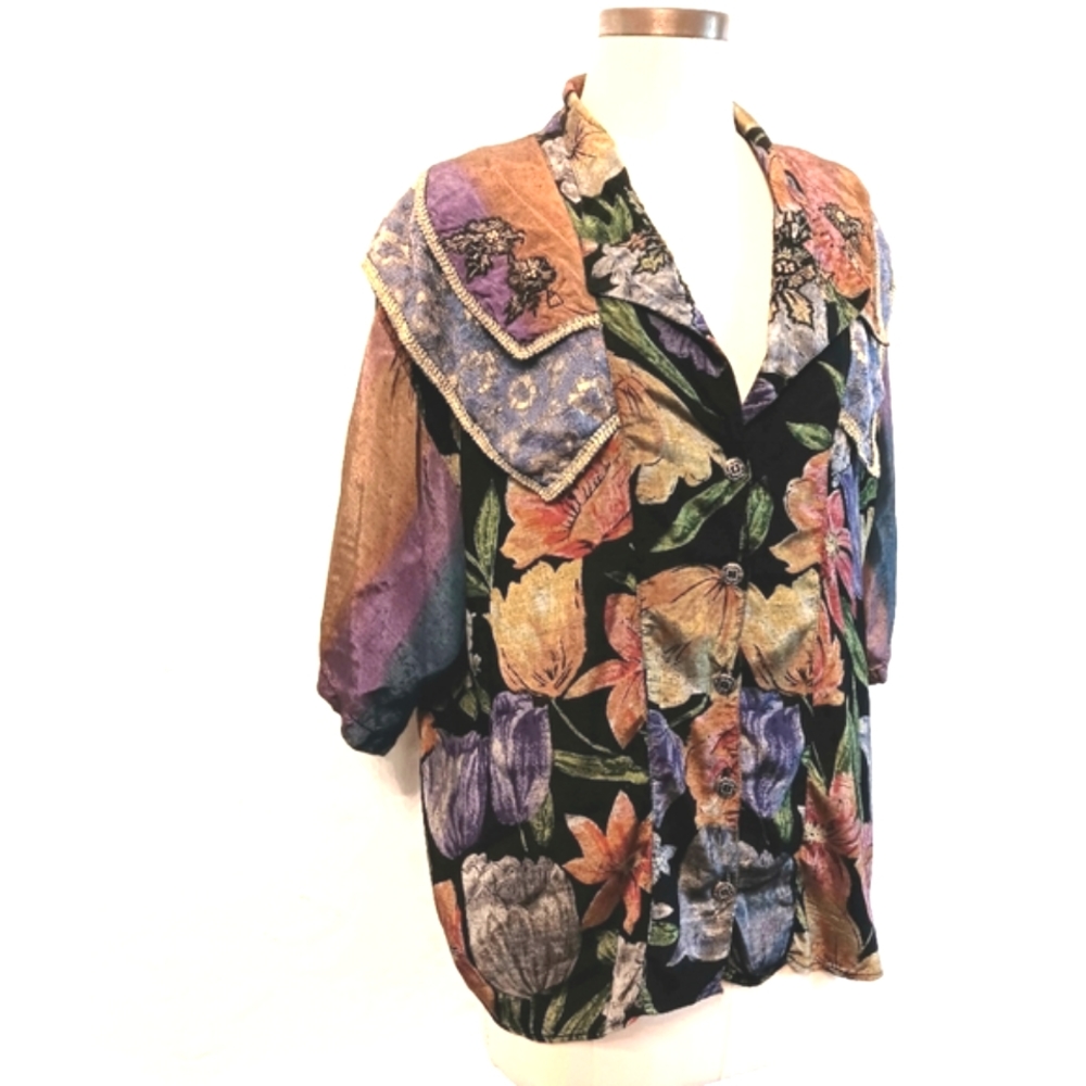 Vintage 80s mob wife dyed rayon oversize button up w/ sequins & beads. Small